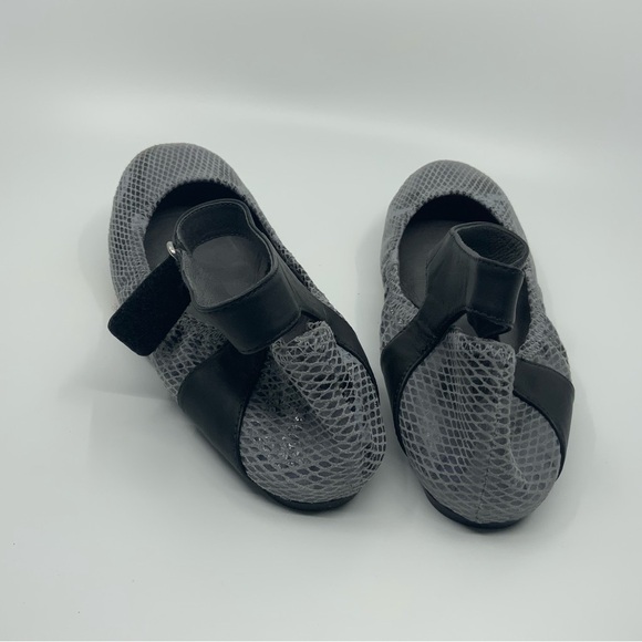 TSUBO‎ leather flats. - Picture 8 of 14